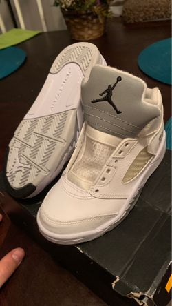 Jordan 5s never worn perfect condition