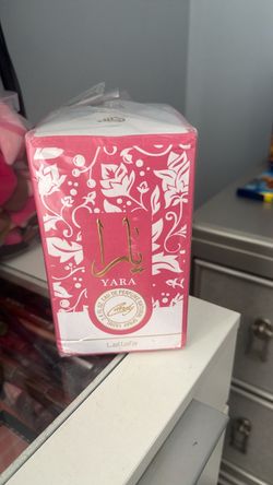 Lattafa Yara Candy Eau de Parfum 100ml
