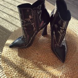 Halloween In 3 Days!! Nine West New Patent Leather Ankle Boots