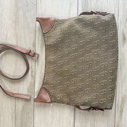 Dooney And Bourke