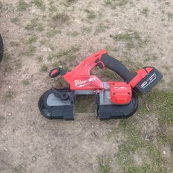 Milwaukee portable band saw 18 volt