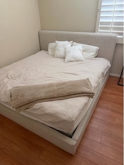 Living spaces King Bed frame with Zinus mattress