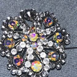 Vintage Aurora Borealis Broach