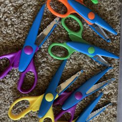 6 Scissors for Art & Crafts 