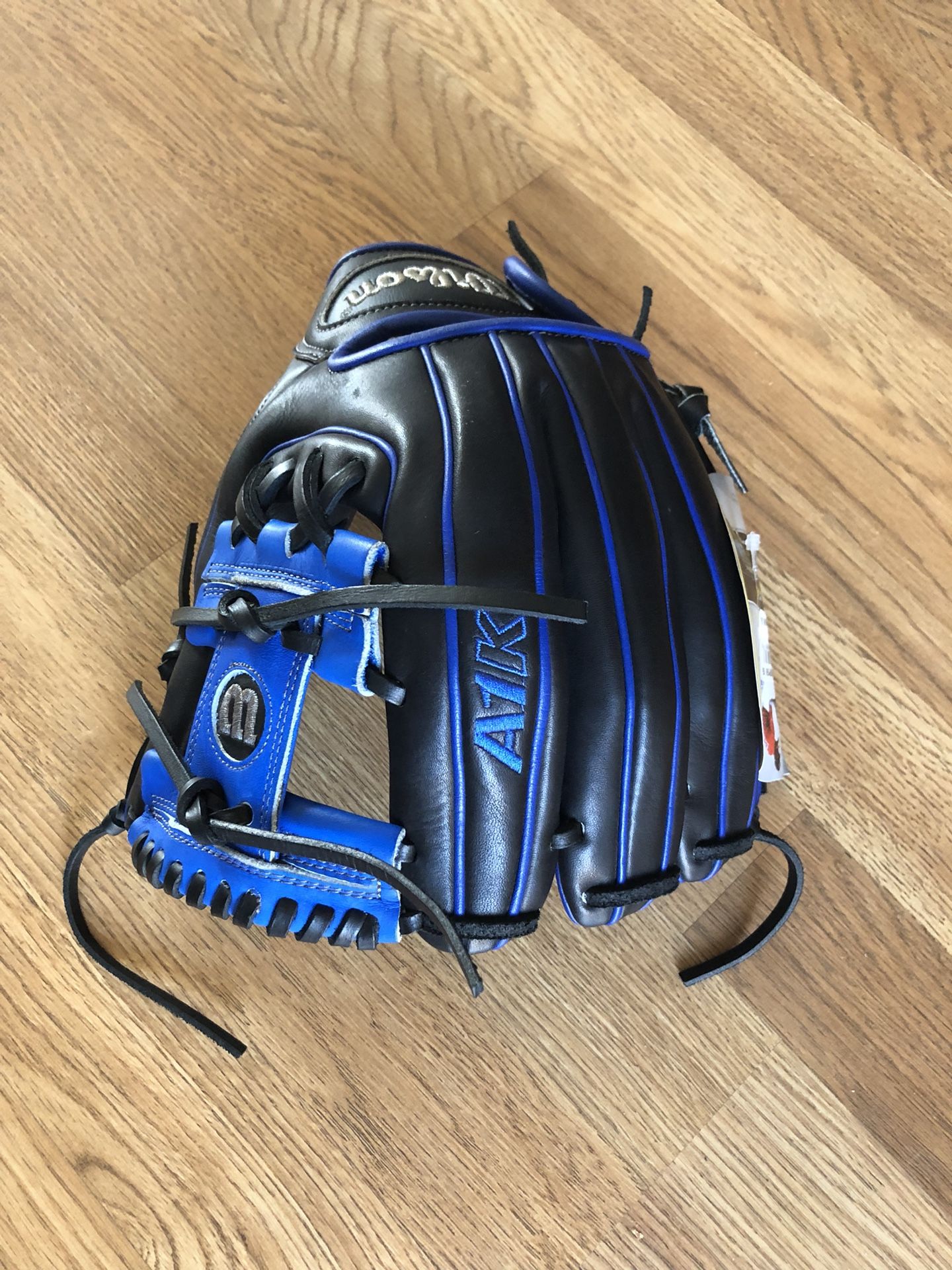 Wilson A1K DP15B 11.5" Baseball Glove -Black/Blue Brand New Never Used