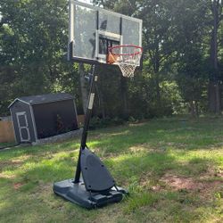 Basketball Hoop 