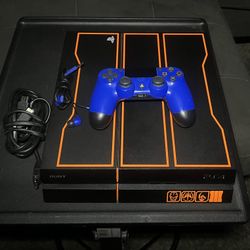 PlayStation 4 Like New Special Edition 