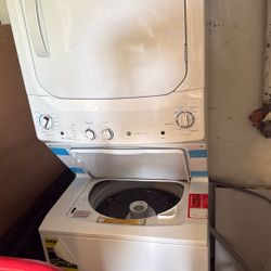 Space Saving Washer And Dryer 