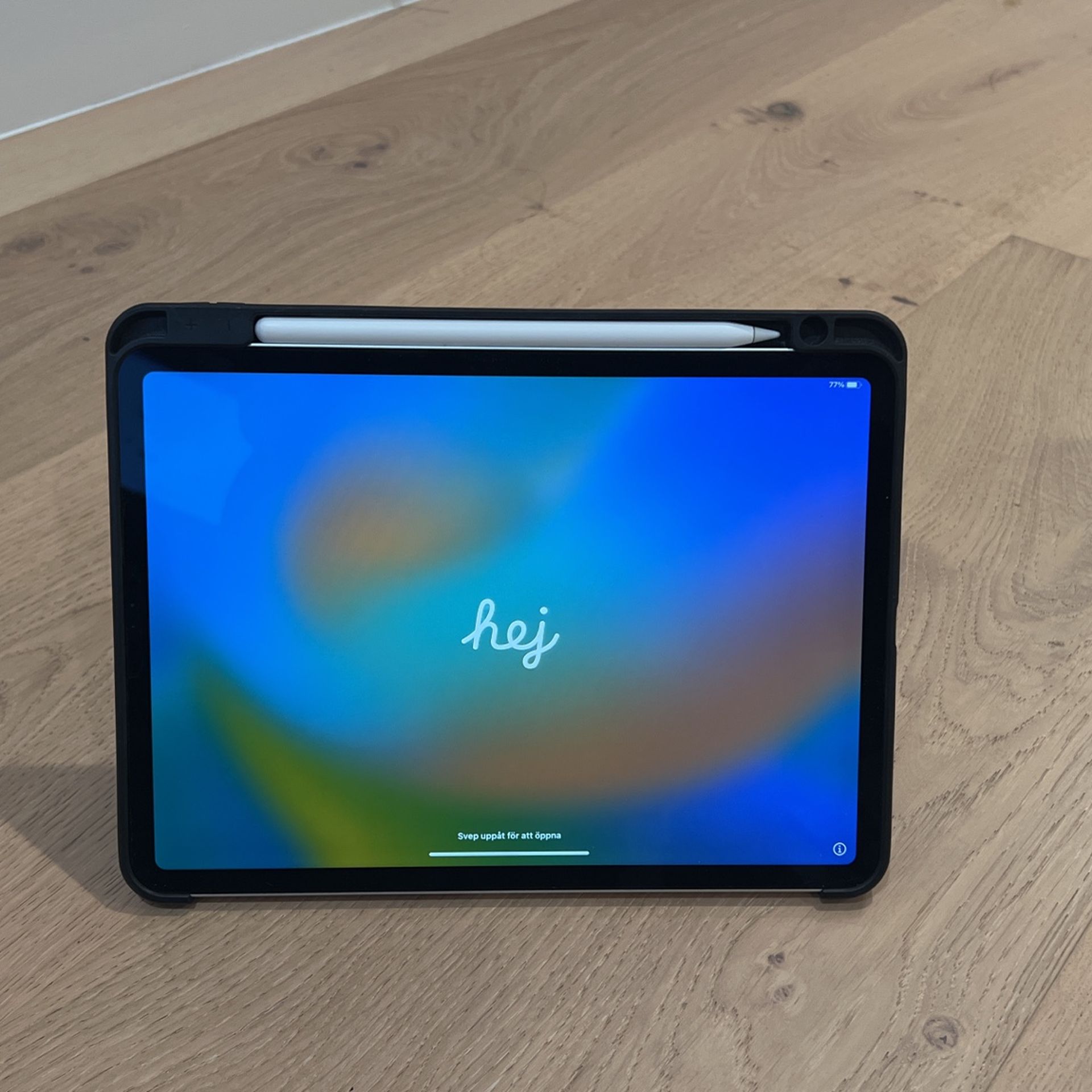 iPad Pro 11inch gen 2(2020) 128gb with pencil gen2 and case
