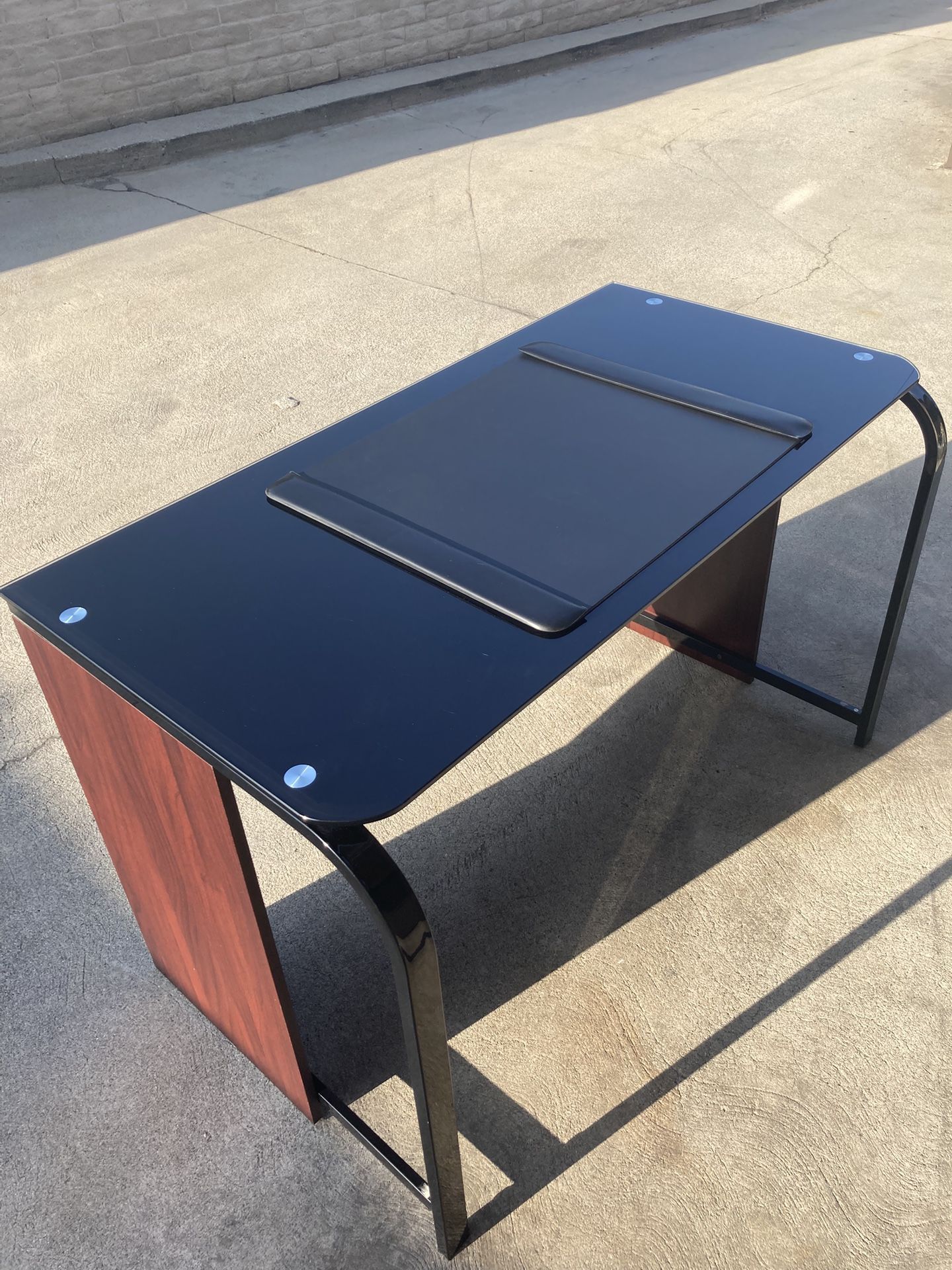 Glass Top Computer Desk - Z-Line Designs