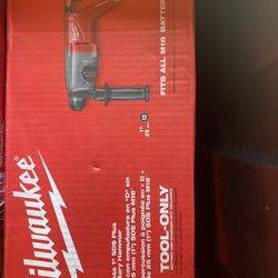 Milwaukee Rotary Hammer 