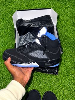 Air Jordan 5 Retro Black University SIZE 12 -$120🔥🔥