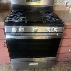 Stainless Steel Appliances 