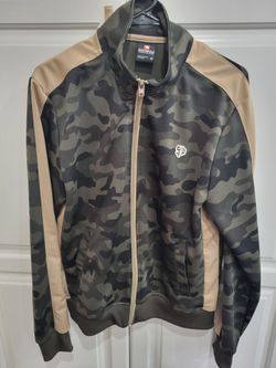 Men's Medium Camo Jacket