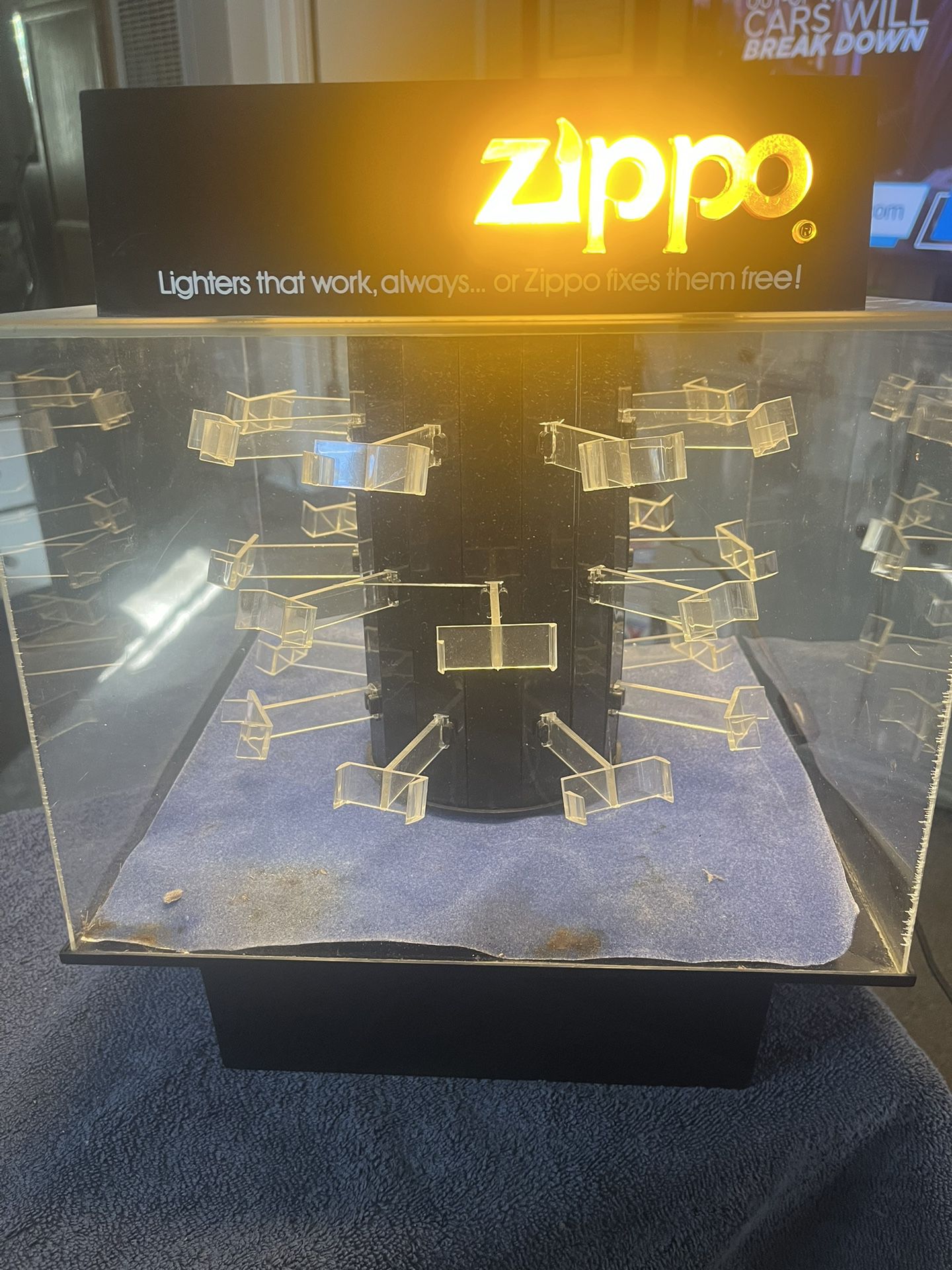 Zippo Display 