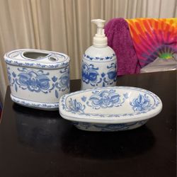 BRAND NEW CHINA CERAMIC BATH SET