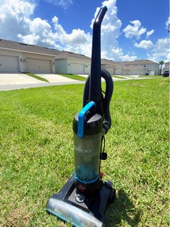 BISSELL PowerForce Helix