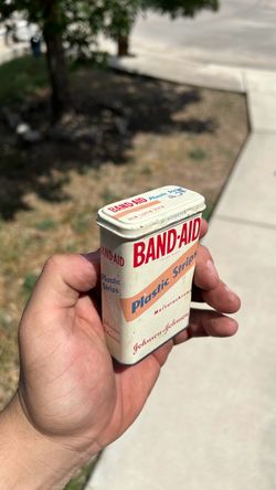Antique band-aid metal tin