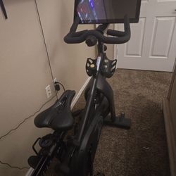 I'm selling an Equinox bike.