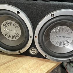 Pioneer Speakers In Box