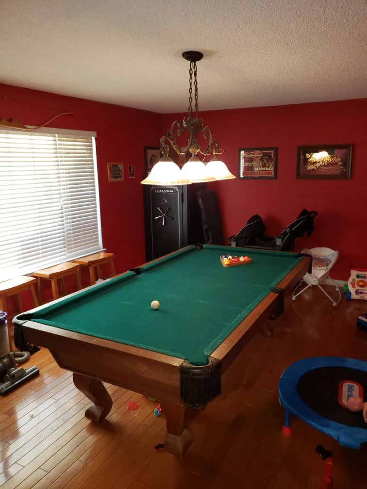 FREE POOL TABLE