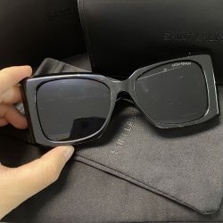  Womens Square Frame Black Sunglasses 