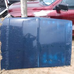hood for 80-98 chevy of gmc trucks