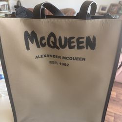 ALEXANDER MQUEEN DESIGNER BAG