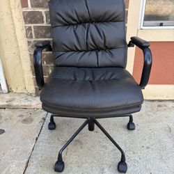 Black Office Chair