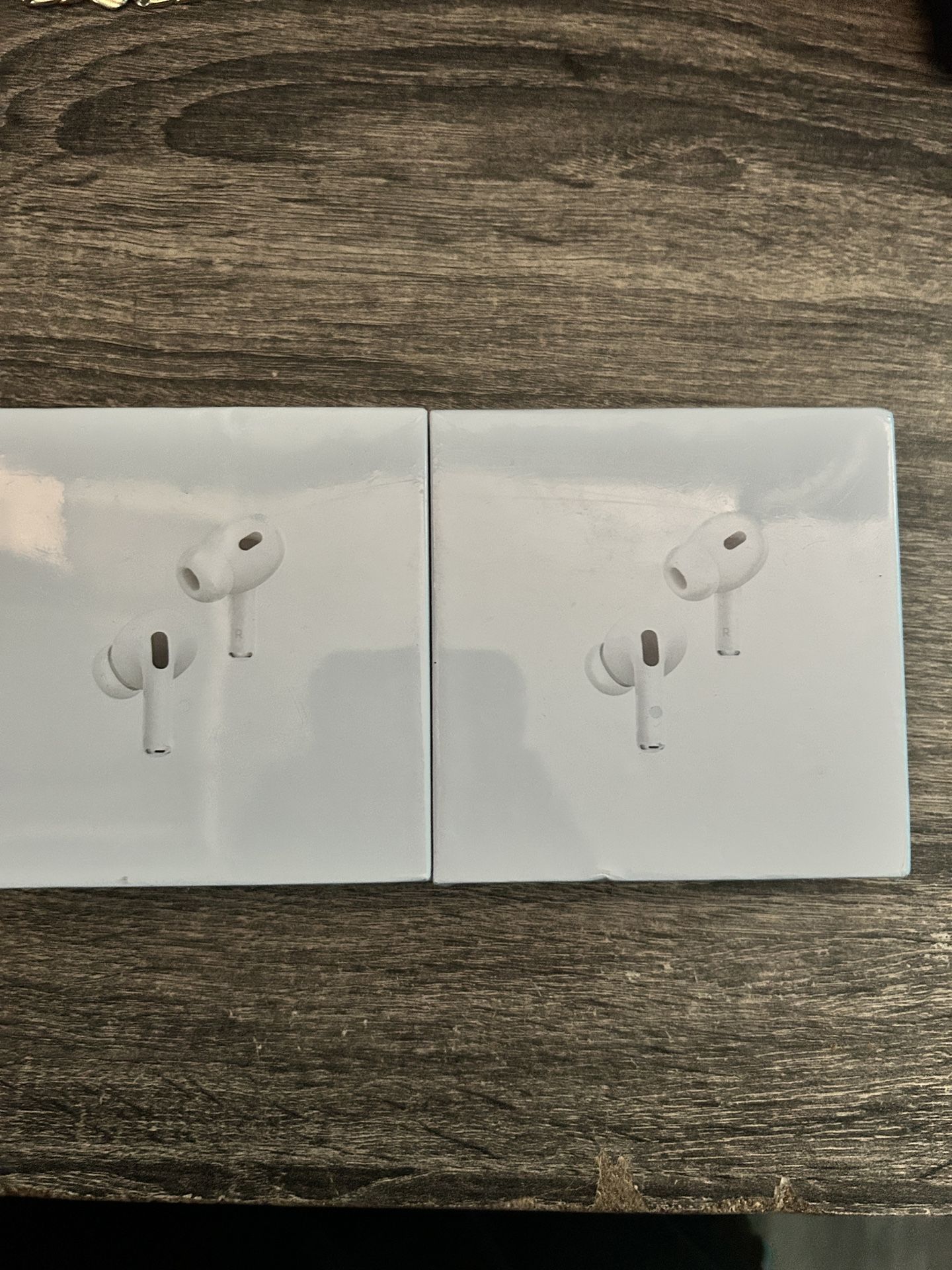 Airpods Pro and First gen