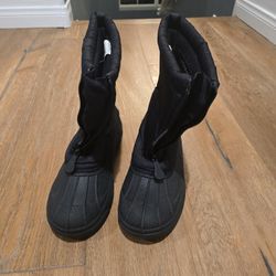 Size 10 Snow Boots