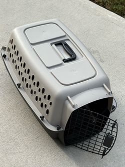 Pet carrier ‼️$15‼️