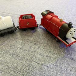 James Toy Train (Thomas And Friends)