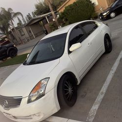Nissan Altima 2008