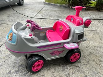 Paw Patrol ride-on car - Skye Helicopter
