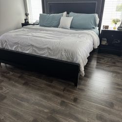 Black King Bedroom Set