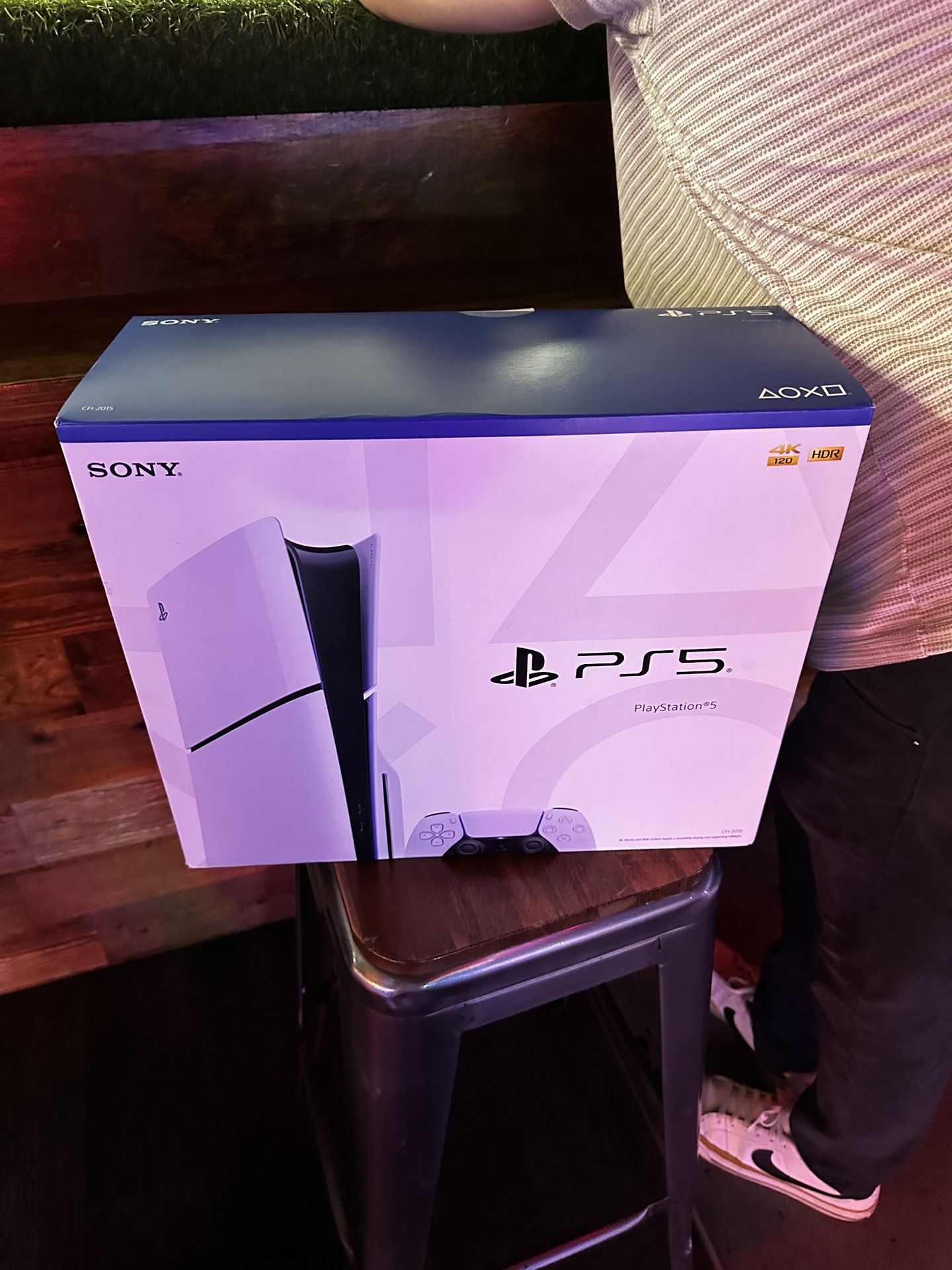 PS5 Slim w/Disc, 1tb