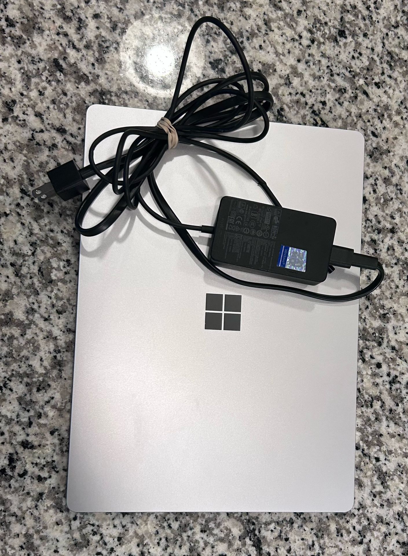 Microsoft Surface Laptop 4 – Touchscreen | i5 | 8GB RAM | Excellent Condition