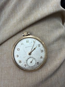 Antique10 karrat RPG Benrus pocket watch needs new crystal