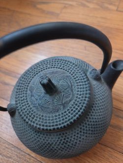 NEW UNITY Tetsubin Cast Iron Tea Kettle $10