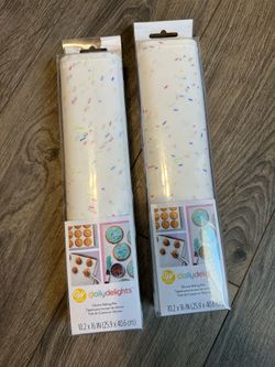 2 Wilton baking mats