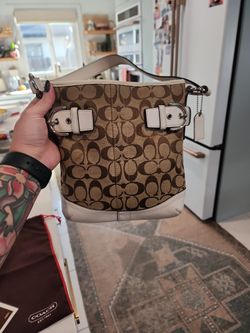 Authentic Coach Purse With White Accents
