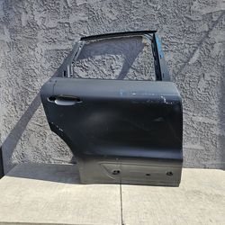 Porsche macan 2015 2016 2017 2018 2019 2020 2021 2022 2023 2024 right rear door