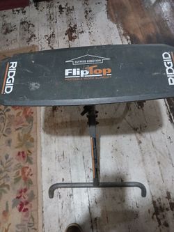 Flip top portable work support RIDGID