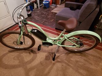 Townie 8d eq Step thru e bike