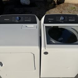 Like New ! XL Washer And Gas Dryer 