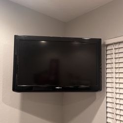 TV 32 Inch - Need To Sell ASAP - Will Take Reasonable Offer 