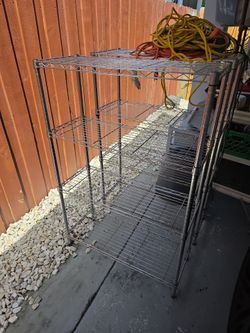 Storage rack