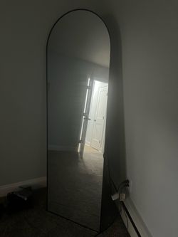 Black arch mirror