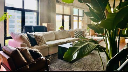 Joybird Bryant Modular Sectional (Couch) – Excellent Condition